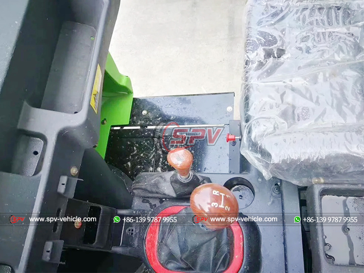 Tricycle Road Watering Truck - Gearbox